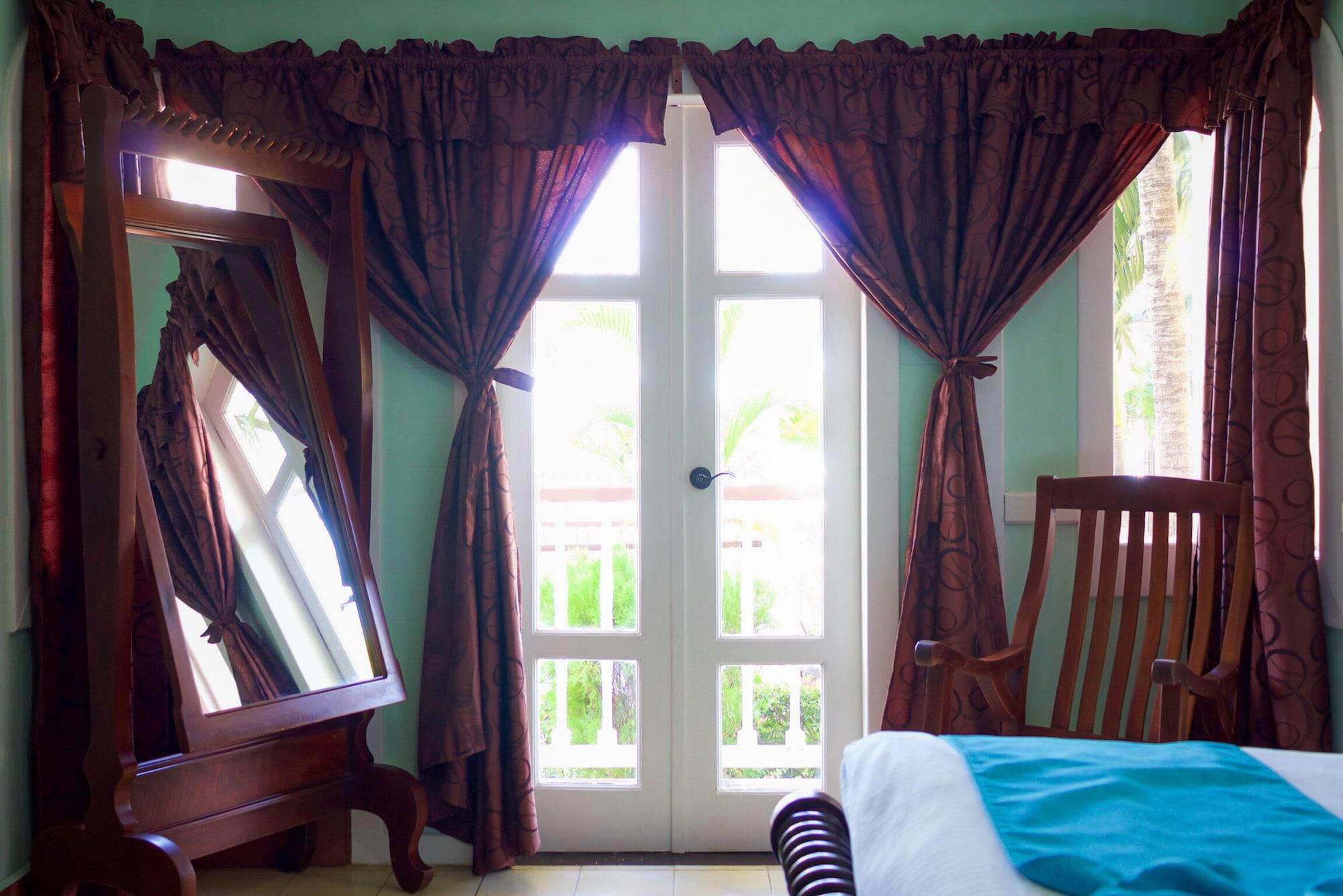 Hotel Victoriano ซานฮวนเดลซูร์ ภายนอก รูปภาพ