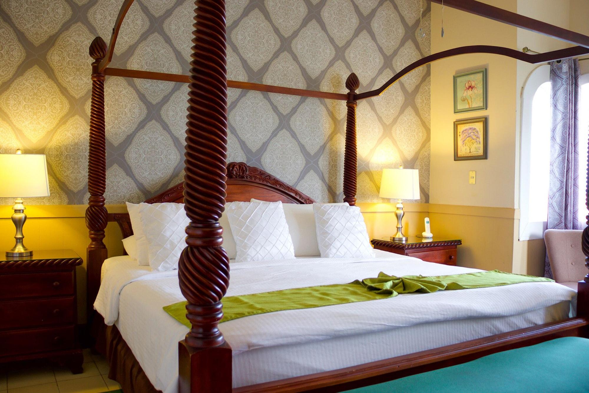 Hotel Victoriano ซานฮวนเดลซูร์ ภายนอก รูปภาพ