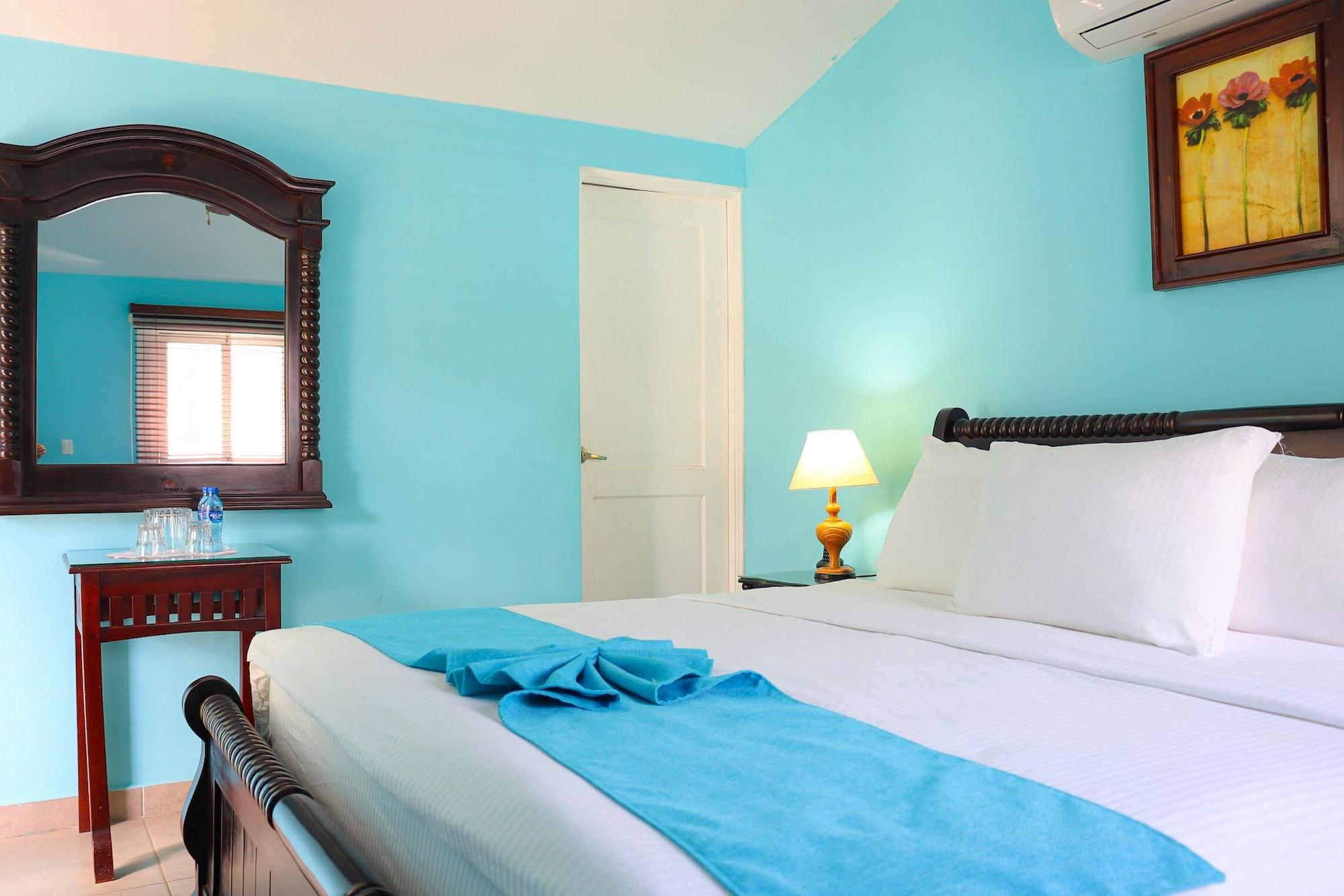 Hotel Victoriano ซานฮวนเดลซูร์ ภายนอก รูปภาพ