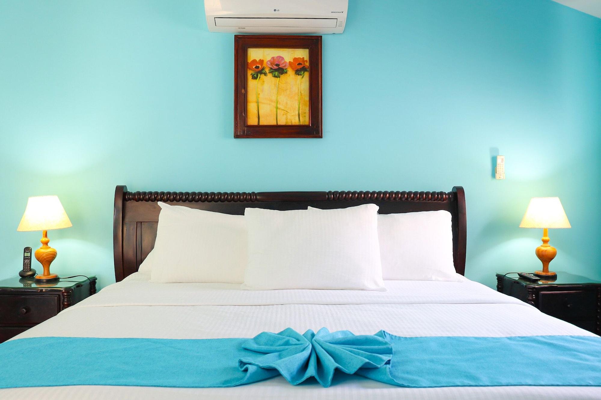 Hotel Victoriano ซานฮวนเดลซูร์ ภายนอก รูปภาพ